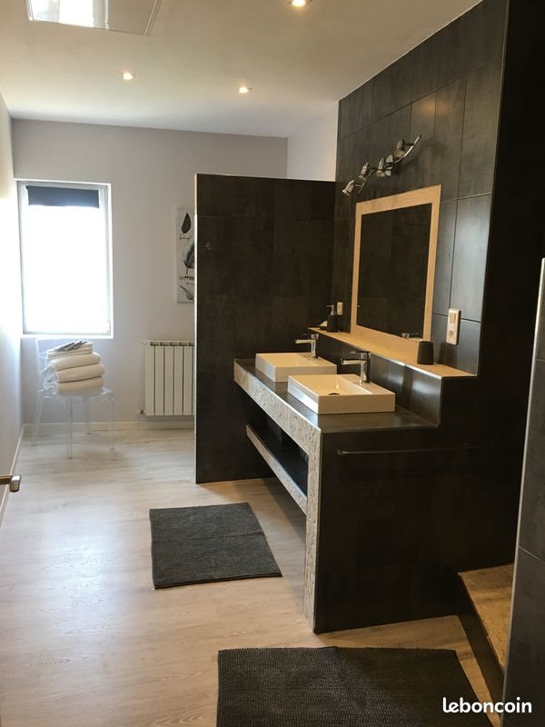 Maison à louer, 140m², Clairac