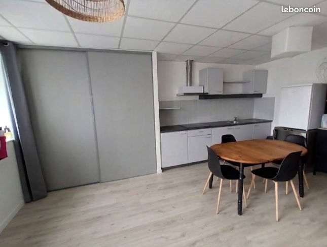 Appartement à louer, 45m², Etel