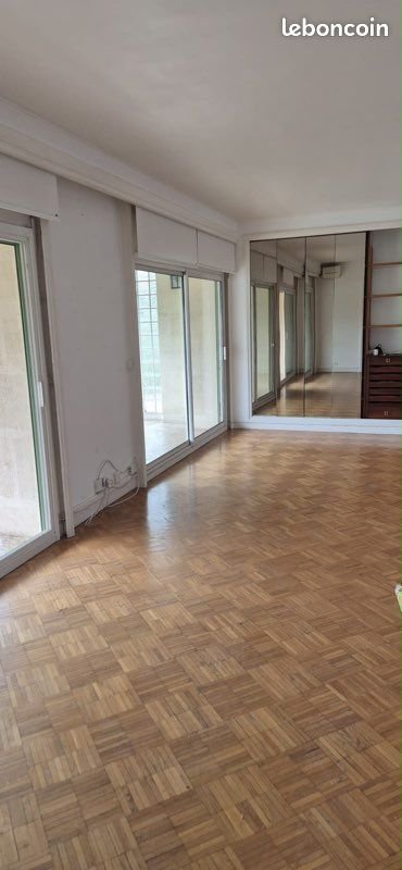 Appartement à louer, 140m², Marseille 8ème