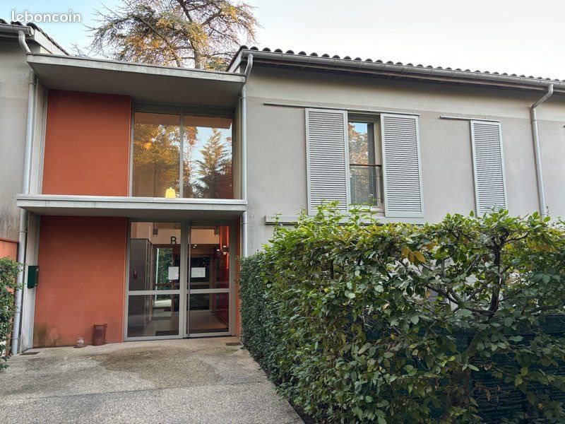 Appartement à louer, 25m², La Verpillière