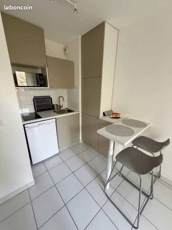 Appartement à louer, 25m², La Verpillière