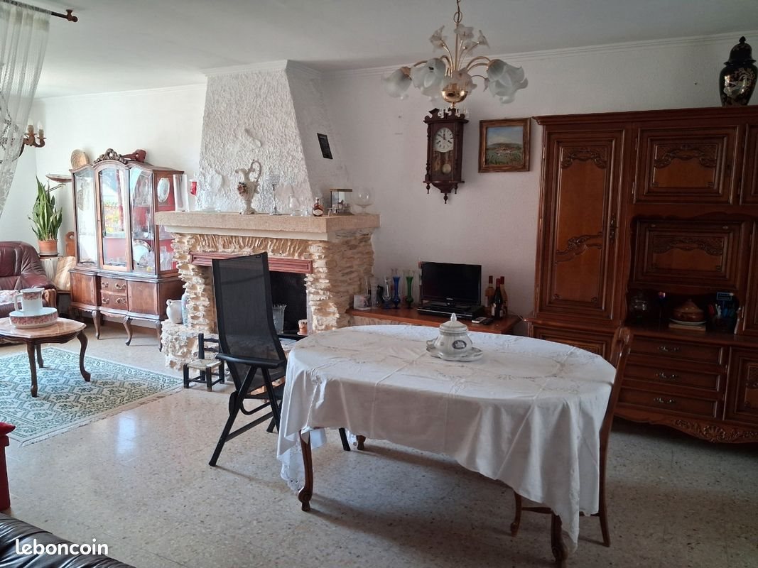 Maison à vendre, 100m², Violès