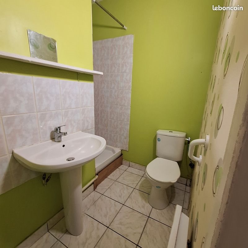 Appartement à louer, 20m², Dun-le-Palestel