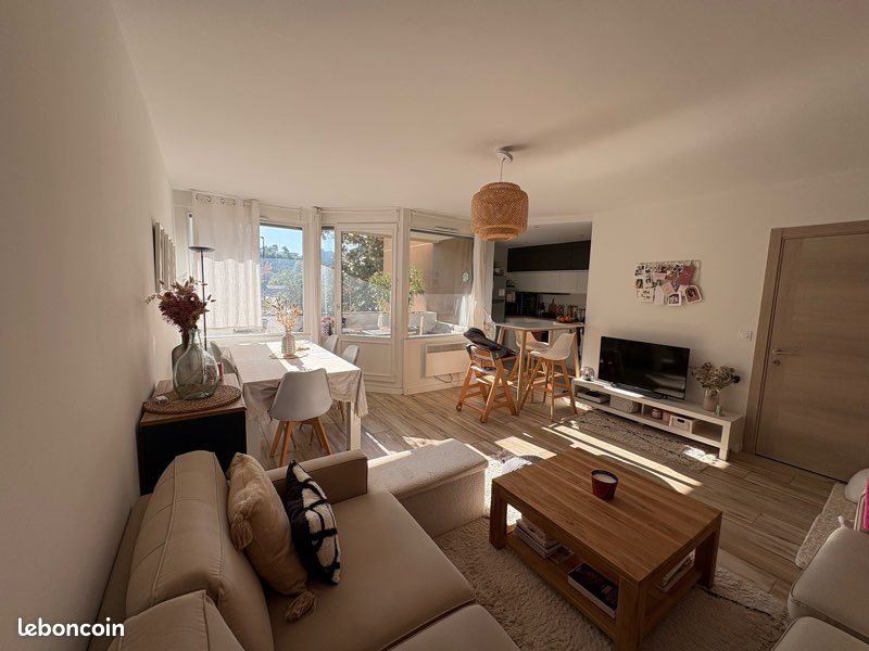 Appartement à vendre, 70m², Tassin-la-Demi-Lune