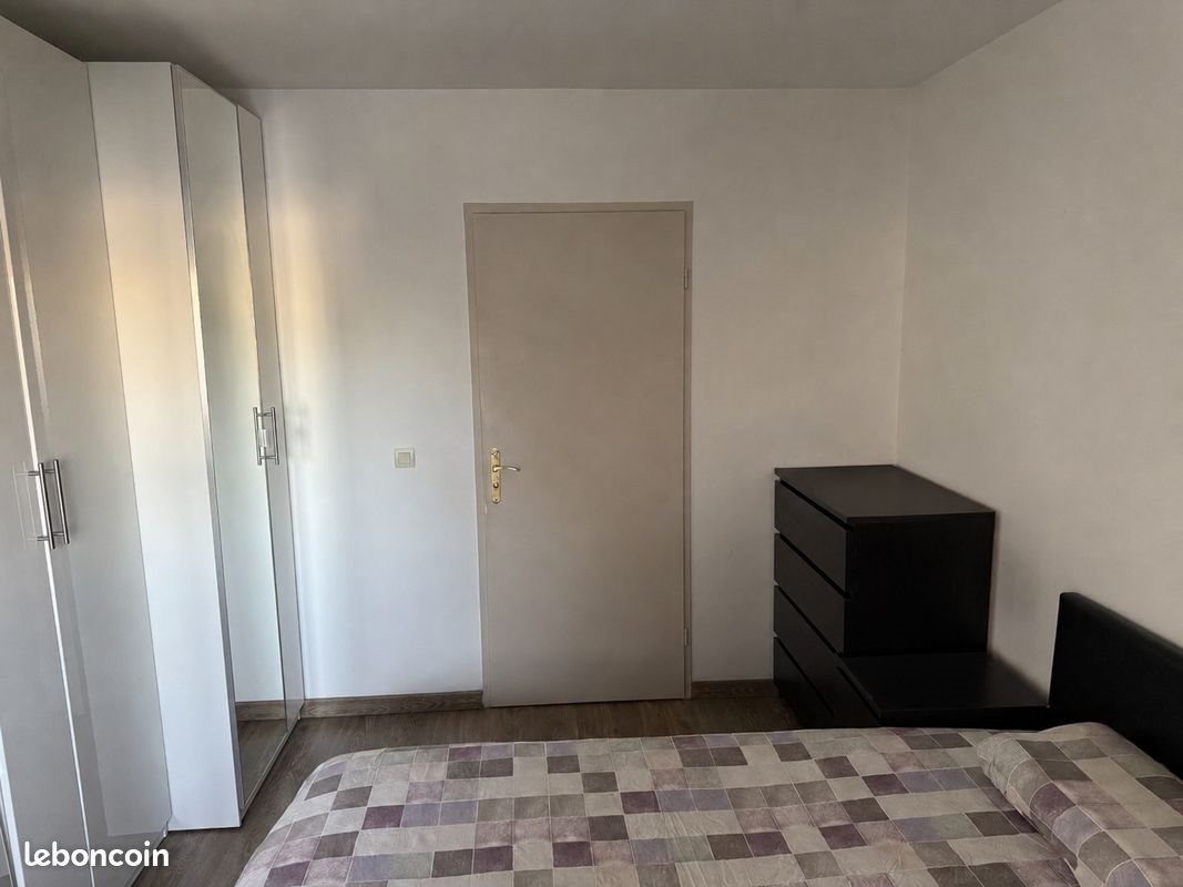 Appartement à louer, 46m², Cergy