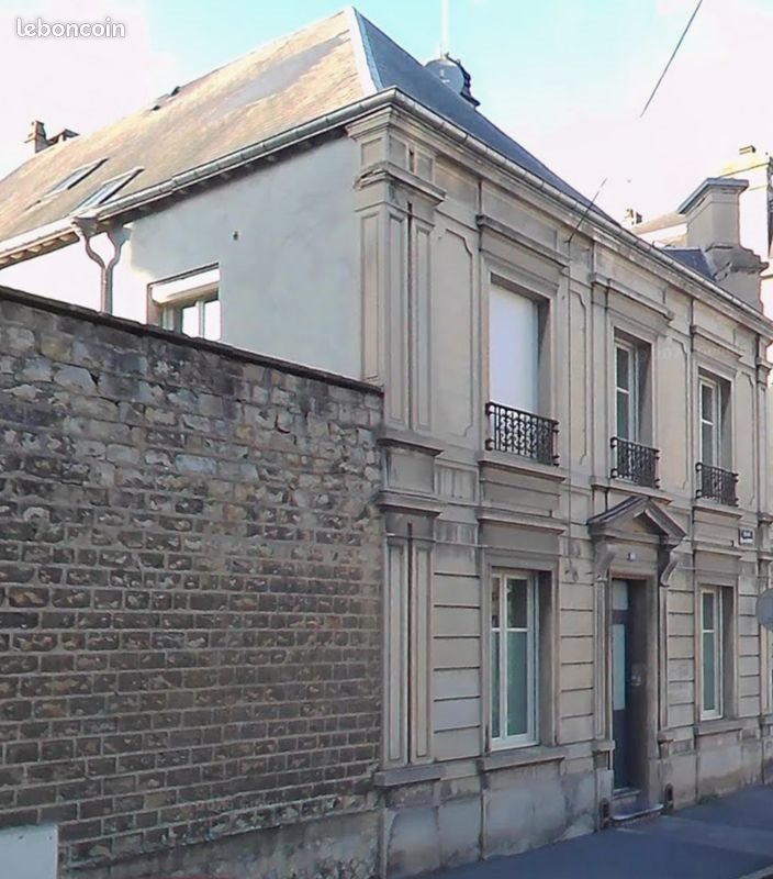 Appartement à louer, 130m², Charleville-Mézières