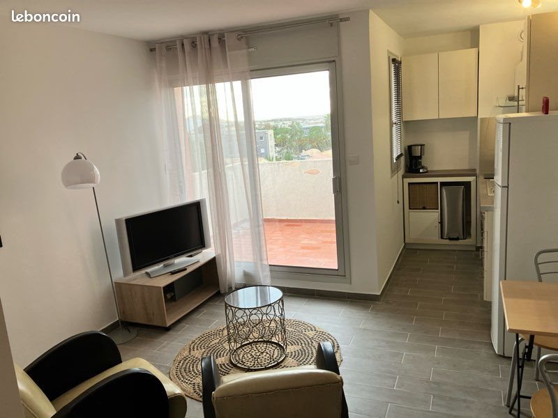 Appartement à louer, 26m², Sète