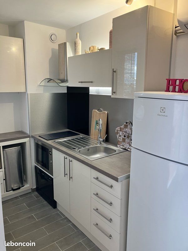 Appartement à louer, 26m², Sète