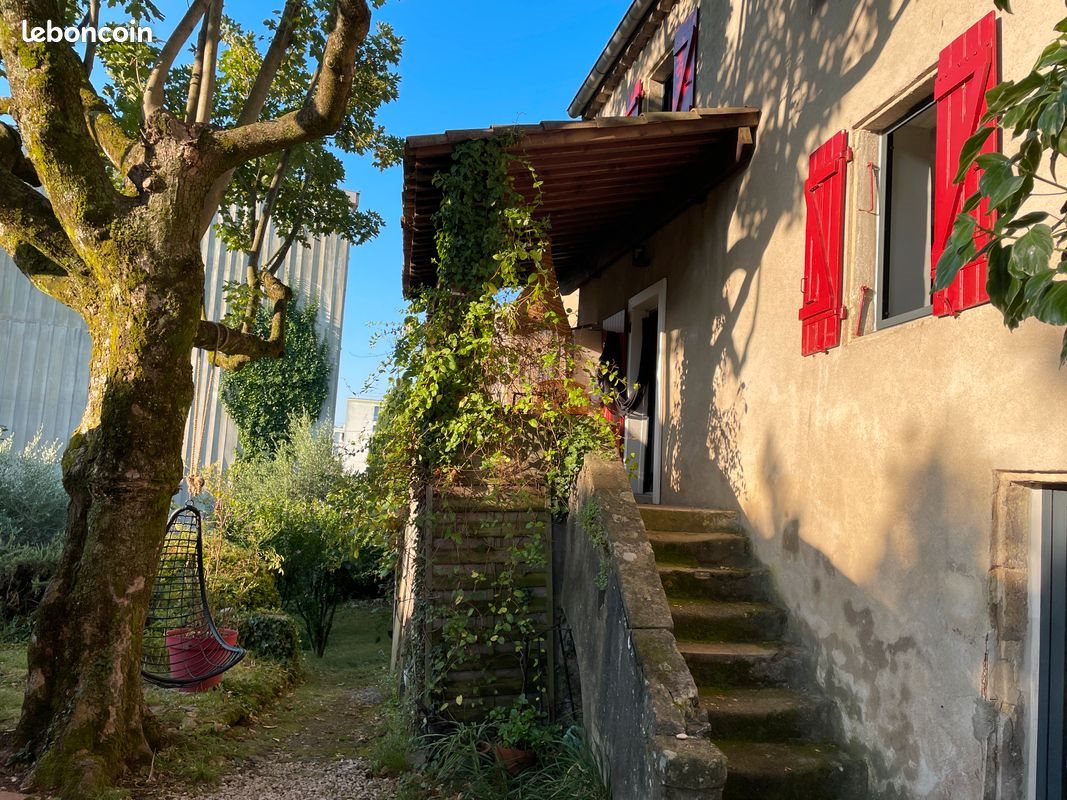 Maison à vendre, 70m², Aubenas