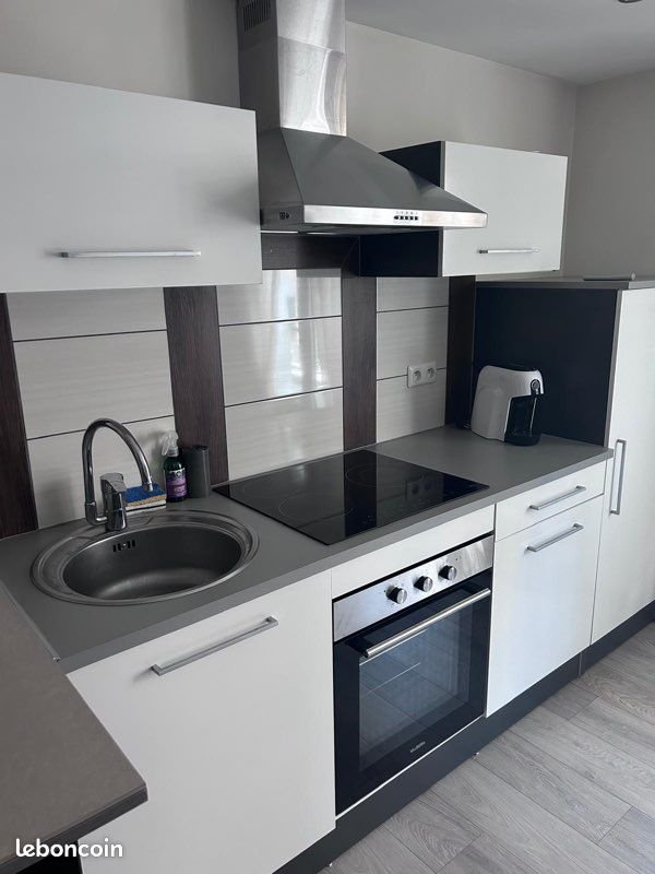 Appartement à louer, 43m², Fontaine