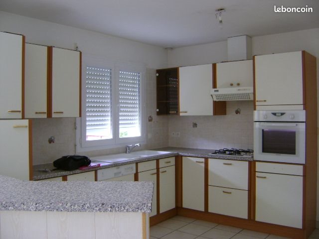 Maison à louer, 105m², Montreuil-le-Gast
