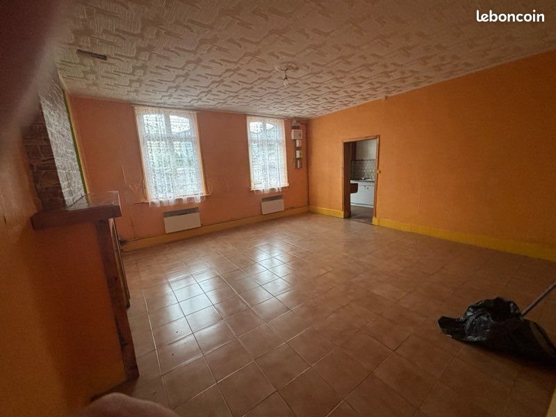 Maison à vendre, 64m², Solesmes