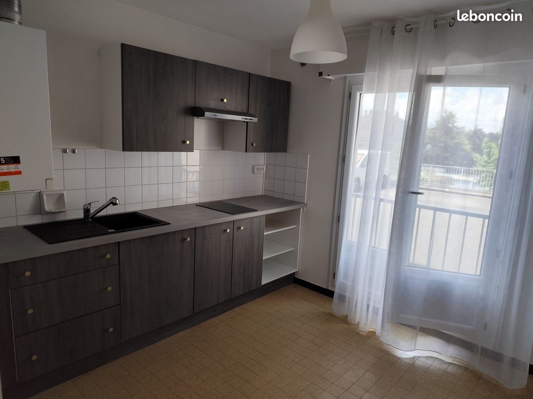 Appartement à vendre, 34m², Saint-Genest-Lerpt