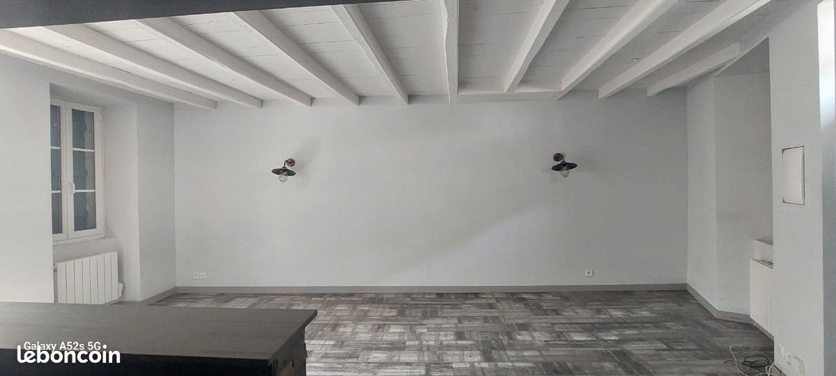 Maison à louer, 77m², Montmoreau-Saint-Cybard