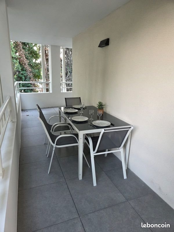 Appartement à louer, 60m², Saint-Rémy-de-Provence