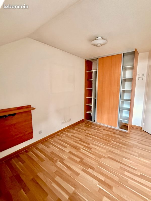 Appartement à louer, 68m², Annecy