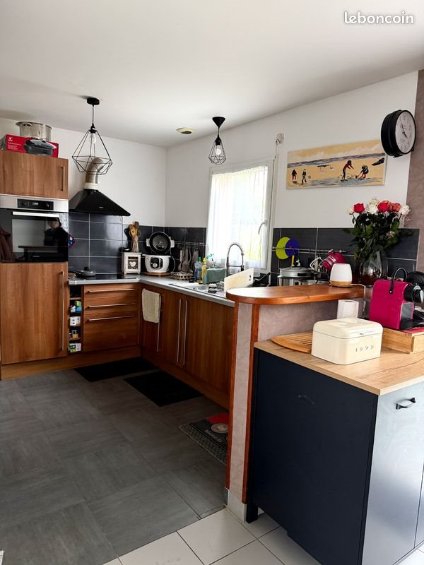 Maison à louer, 110m², Equeurdreville-Hainneville