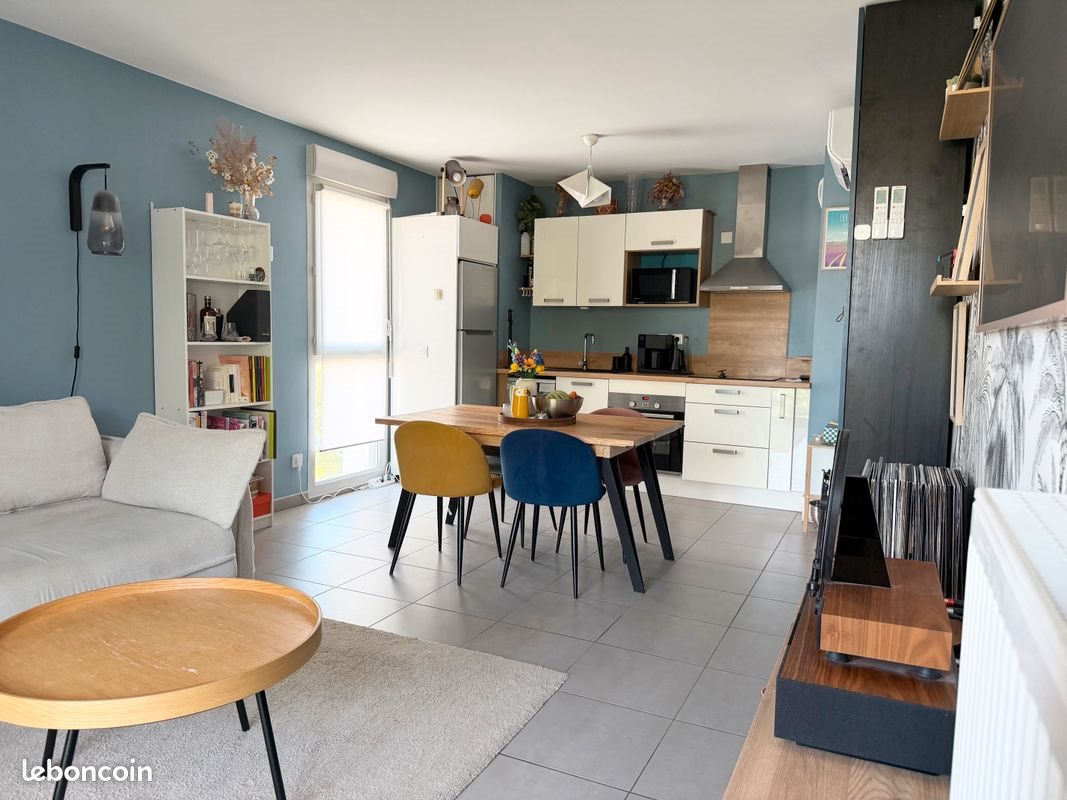 Appartement à vendre, 60m², Saint-Priest