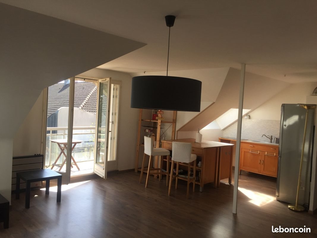 Appartement à louer, 59m², Evry