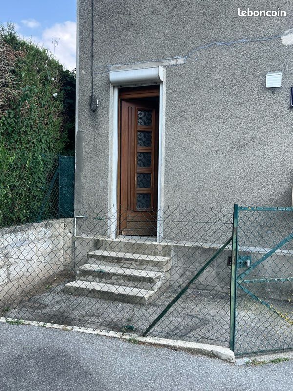 Maison à louer, 47m², Fère-en-Tardenois