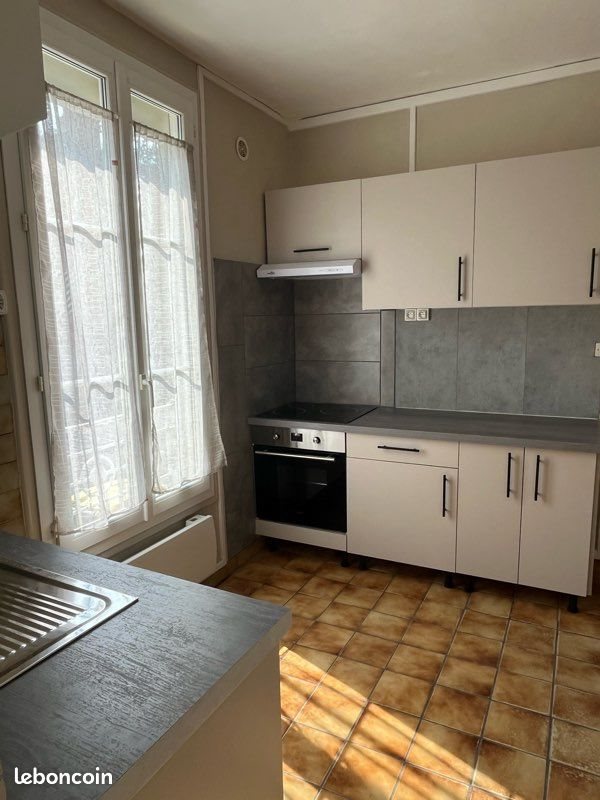 Maison à louer, 47m², Fère-en-Tardenois