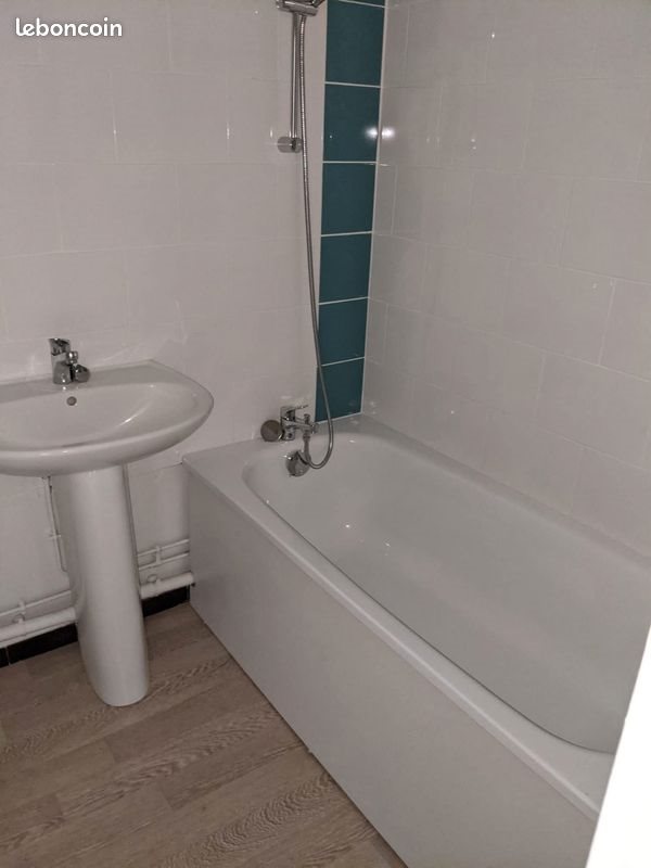Appartement à louer, 58m², Éragny