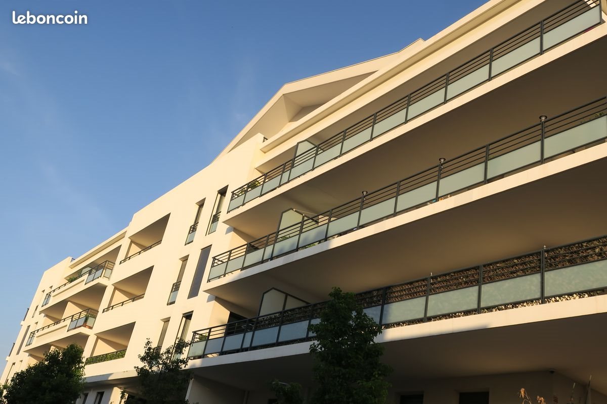 Appartement à louer, 51m², Marseille 8ème