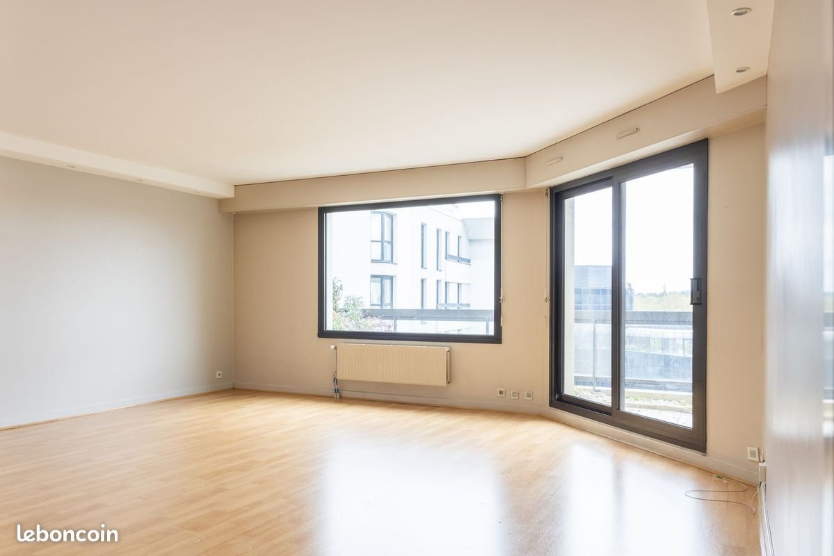 Appartement à vendre, 93m², Suresnes