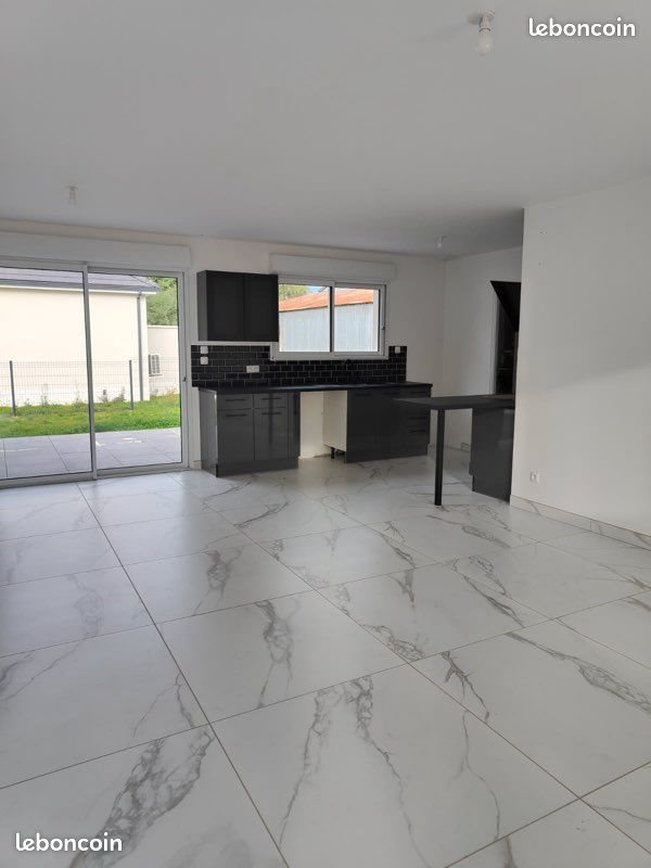 Maison à louer, 93m², Briare
