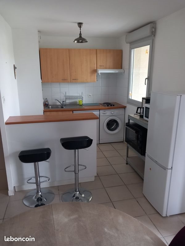 Appartement à louer, 46m², Saint-Estève