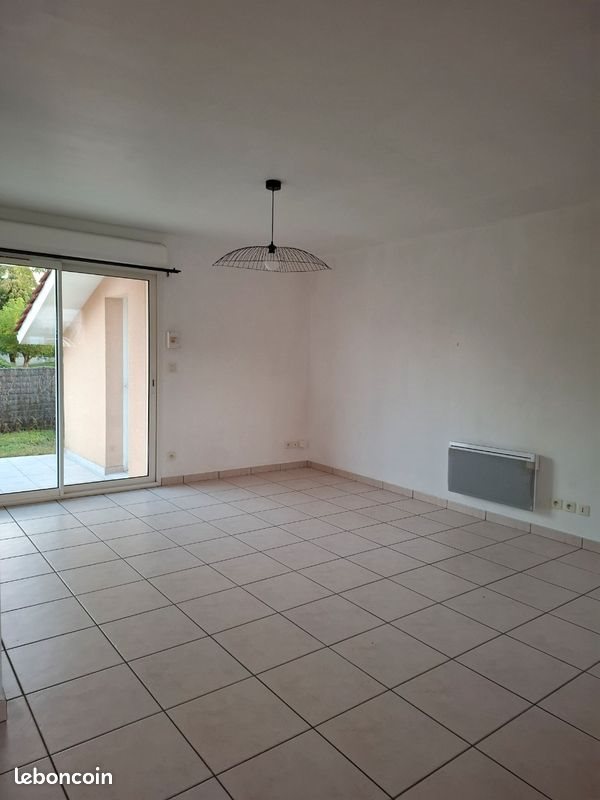 Appartement à louer, 48m², Léognan