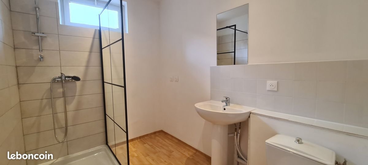 Appartement à louer, 47m², La Palme