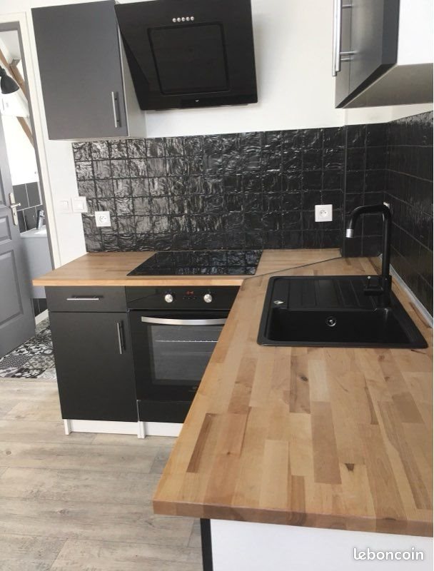 Appartement à louer, 49m², Neuville-Saint-Rémy