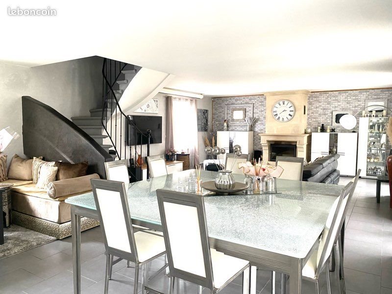 Maison à vendre, 190m², Istres