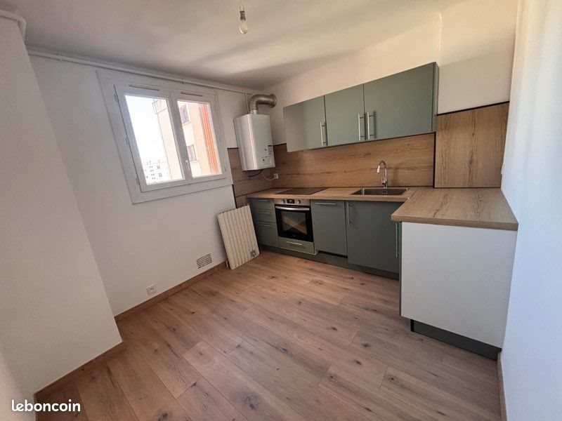 Appartement à vendre, 90m², Saint-Raphaël