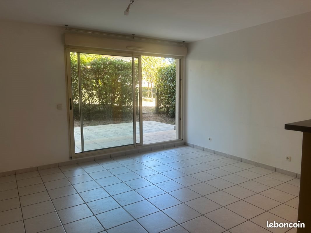 Appartement à louer, 45m², Grézieu-la-Varenne