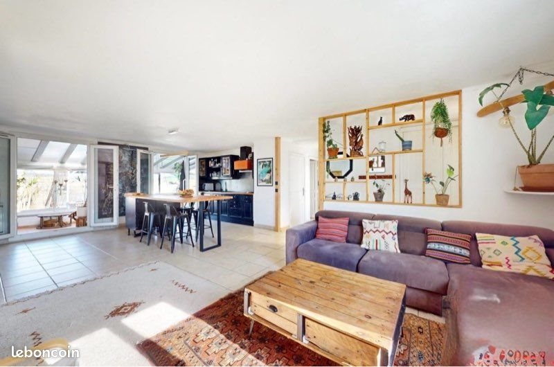 Maison à louer, 120m², Clarensac