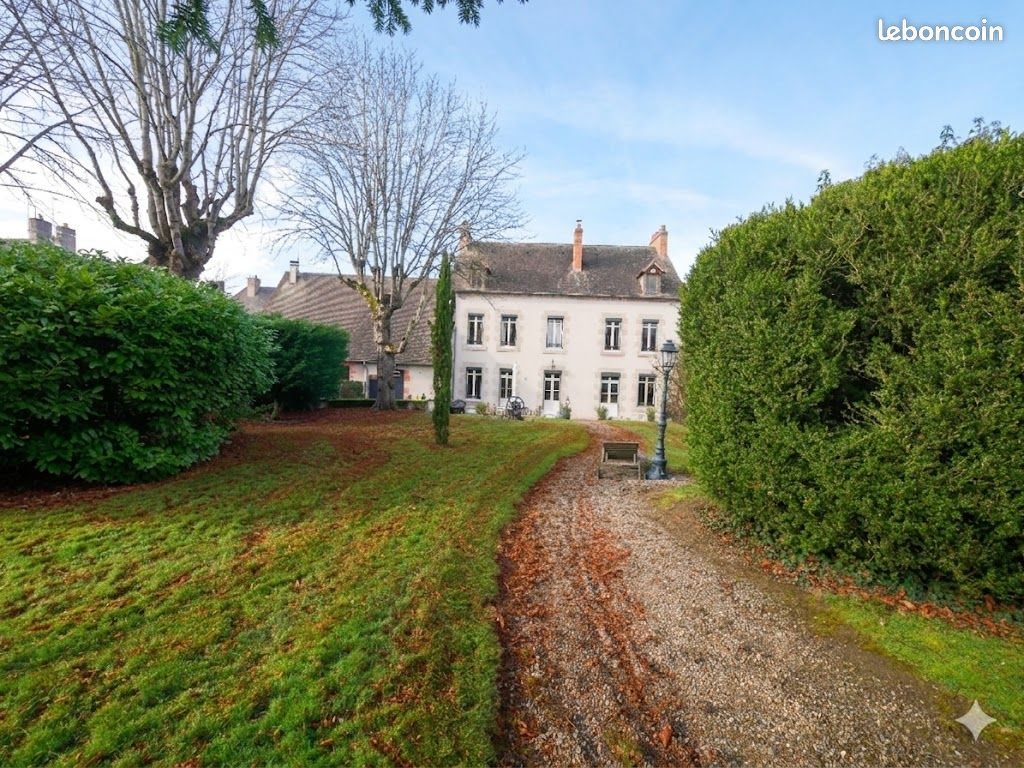 Maison à vendre, 230m², Gouzon