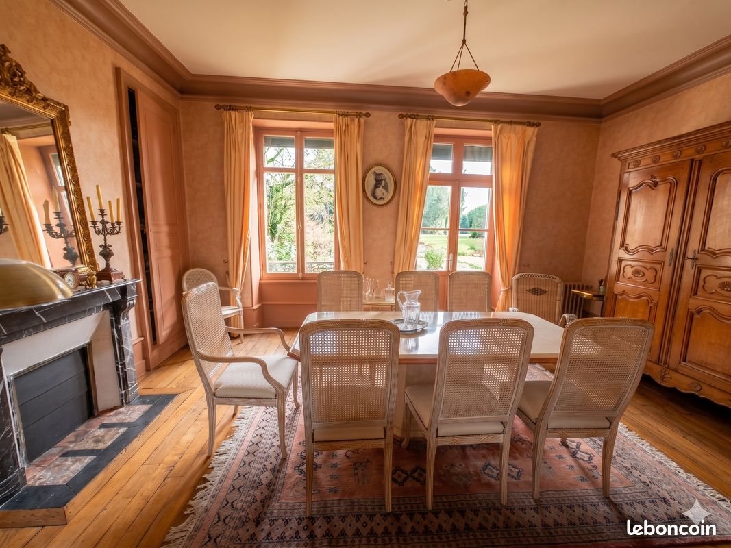 Maison à vendre, 230m², Gouzon