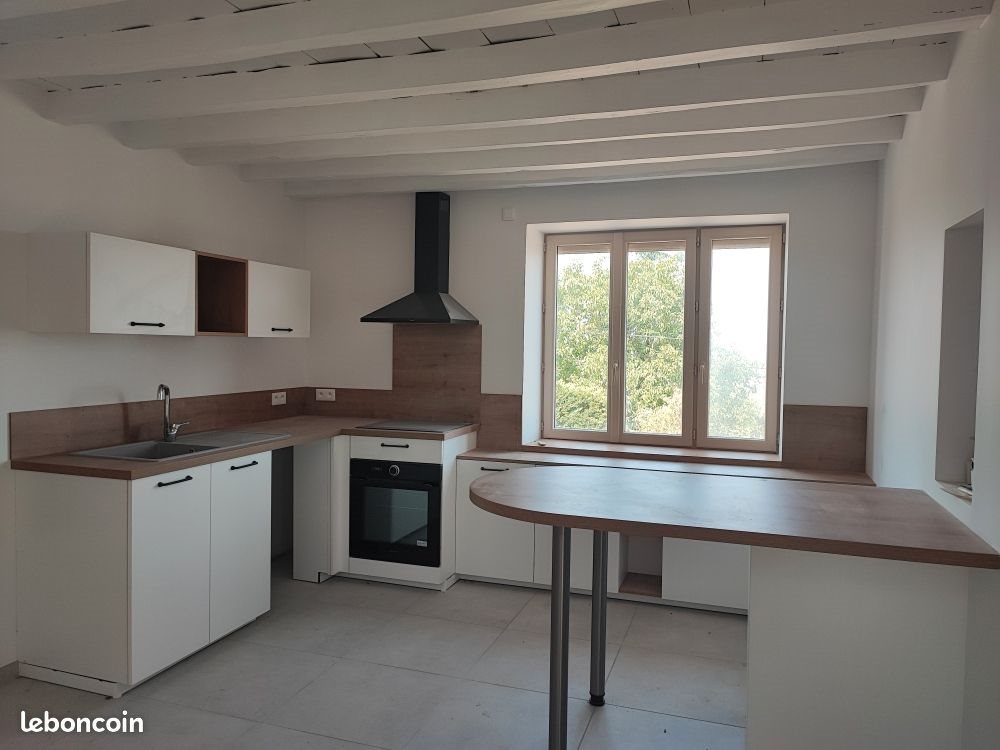 Maison à louer, 181m², Bissey-sous-Cruchaud