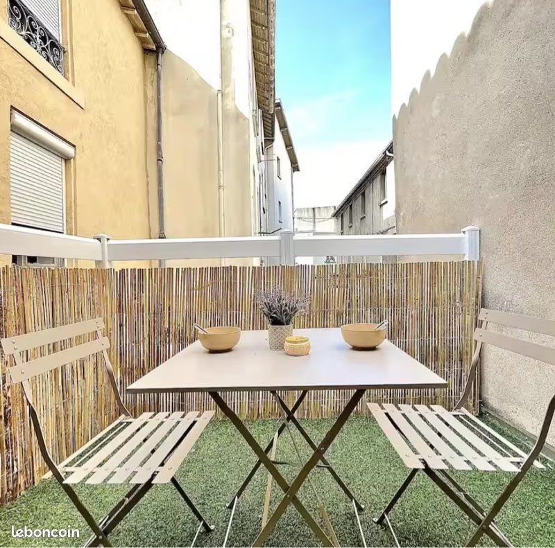 Appartement à louer, 21m², Valence