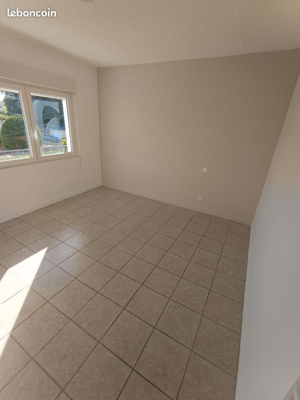 Appartement à louer, 100m², Fumel