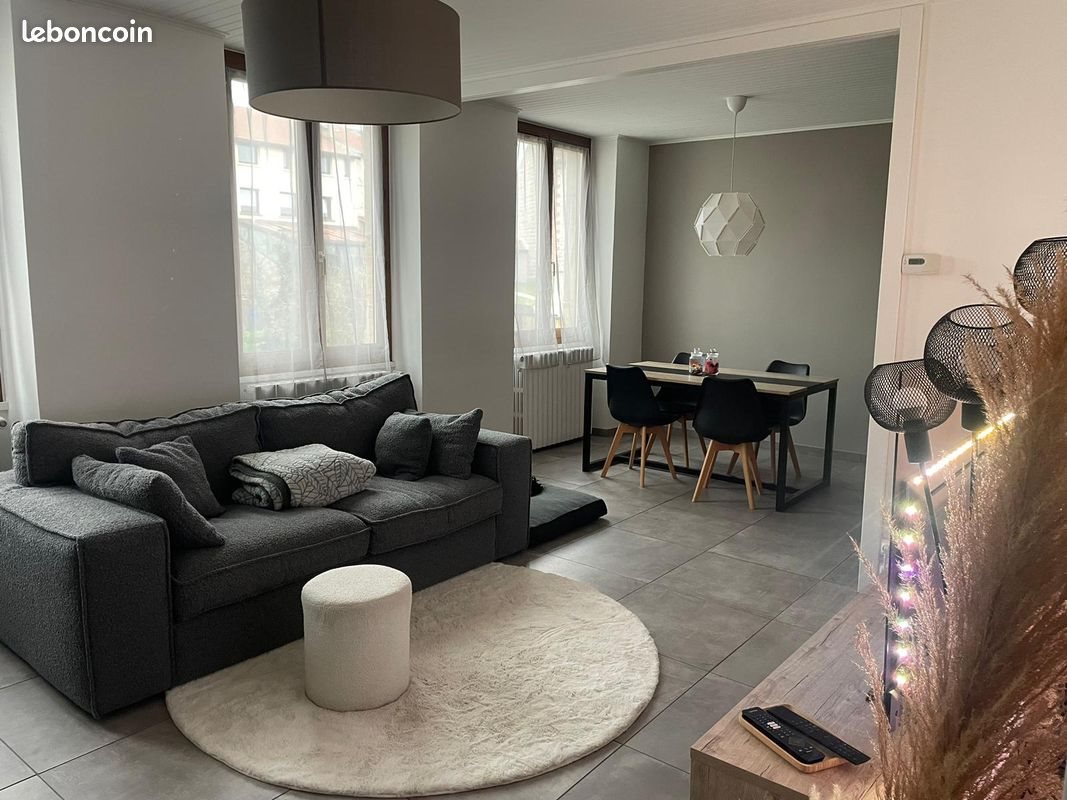 Appartement à louer, 75m², Saint-Genest-Lerpt