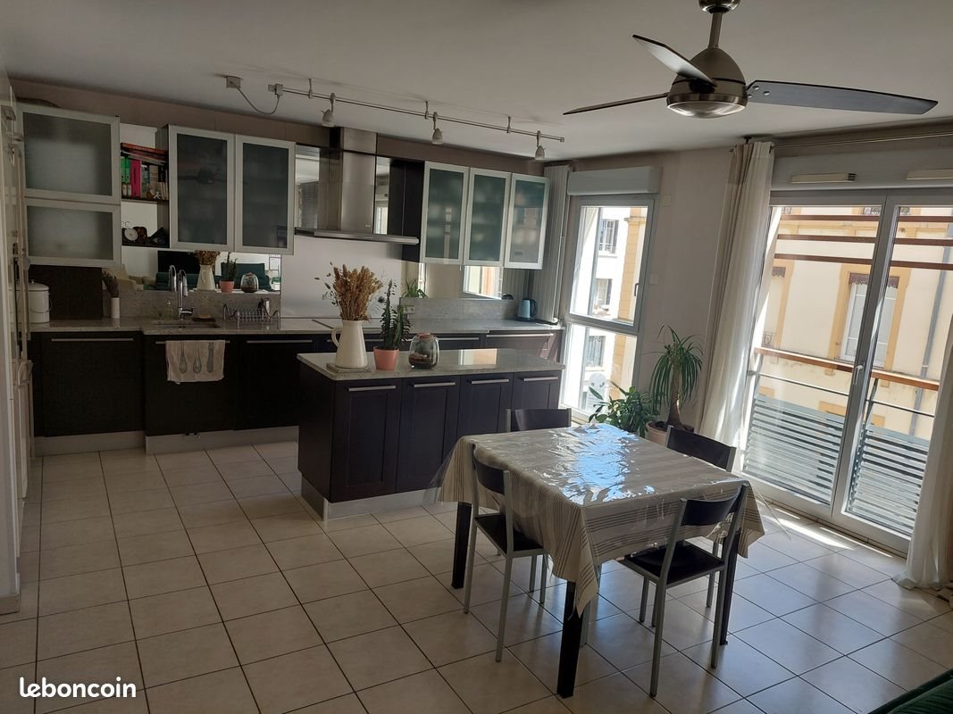 Appartement à louer, 84m², Villeurbanne