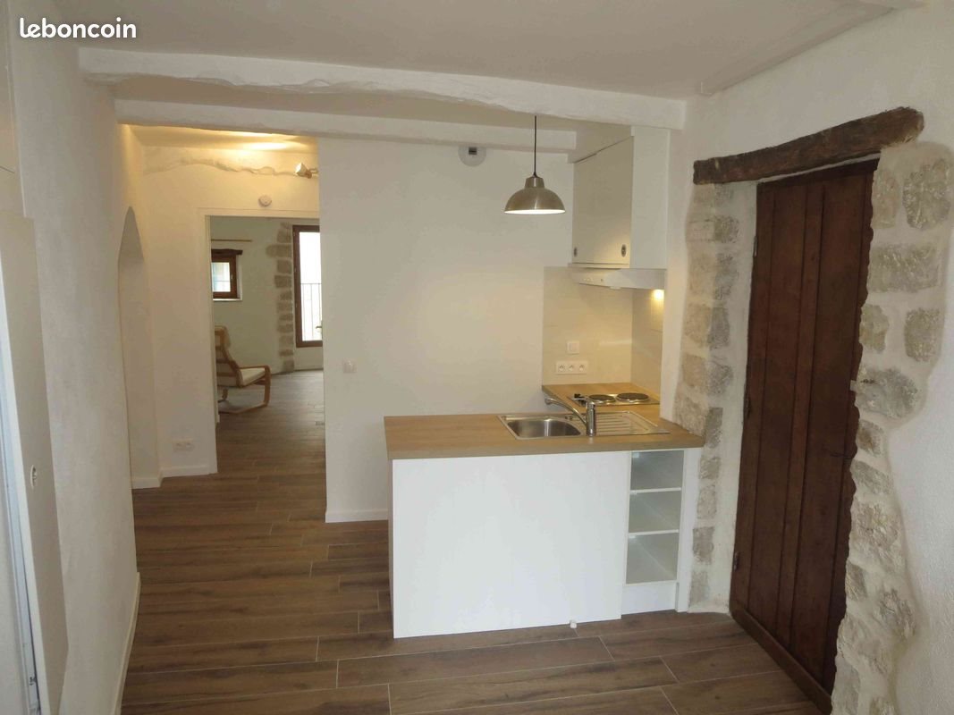 Appartement à louer, 34m², Tourrettes-sur-Loup