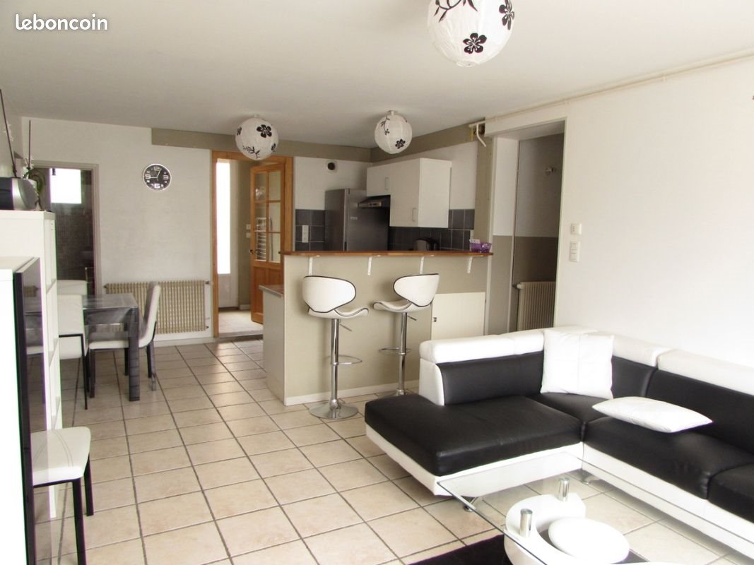 Appartement à louer, 62m², Branges