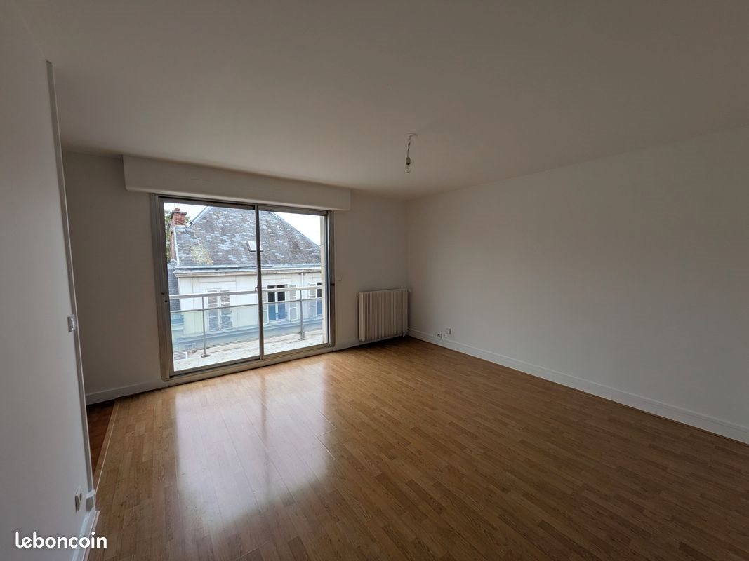 Appartement à louer, 32m², Reims