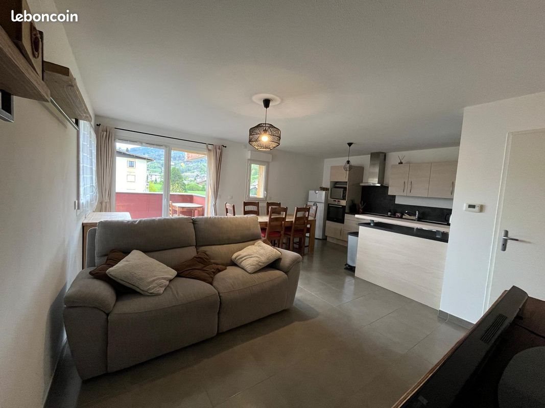 Appartement à louer, 67m², Sallanches