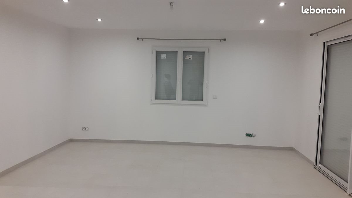 Maison à louer, 135m², Bréviandes