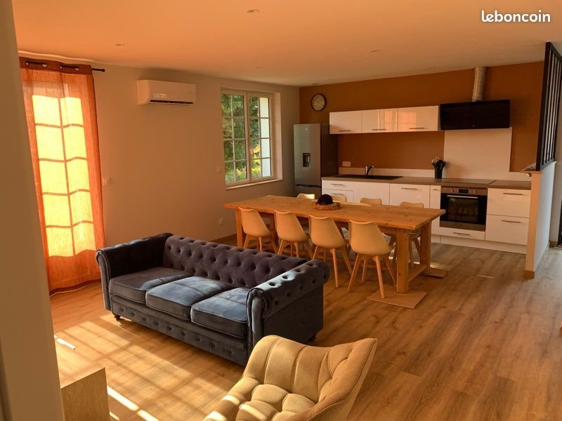 Maison à louer, 90m², Confolens